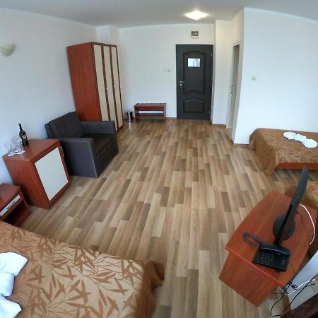 Hotel Incognito Pomorie Exterior photo